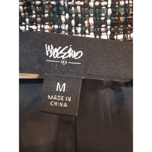 Black Mossimo top - Picture 7 of 7